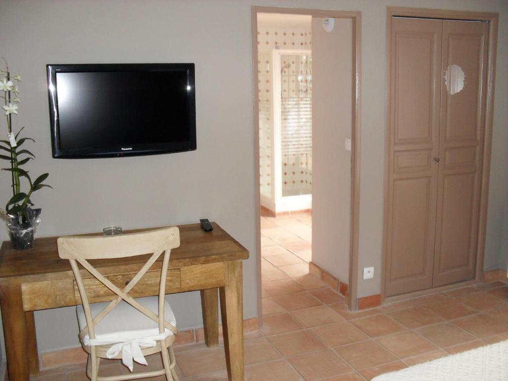 L'Hotellerie Kouros Cuers Oda fotoğraf